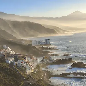 https://olas-del-atlantico.in-canary-islands.com